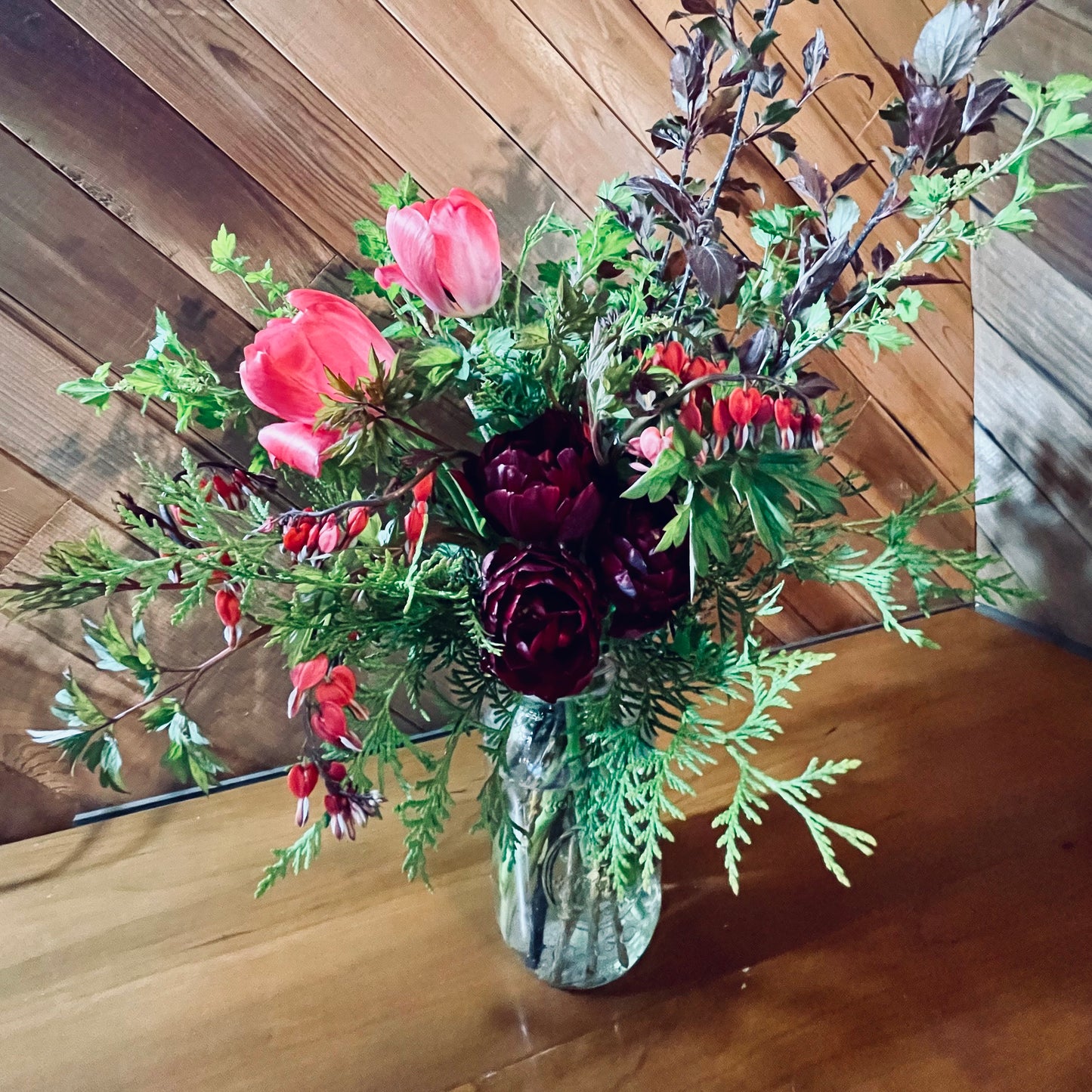 Mixed Garden Premium Arrangement